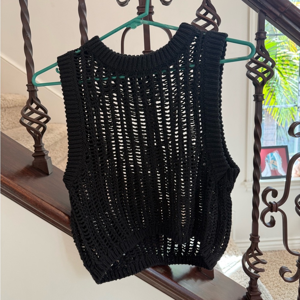 Black Knit Sleeveless Top